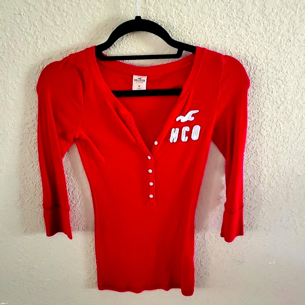 NWOT Hollister Medium Henley